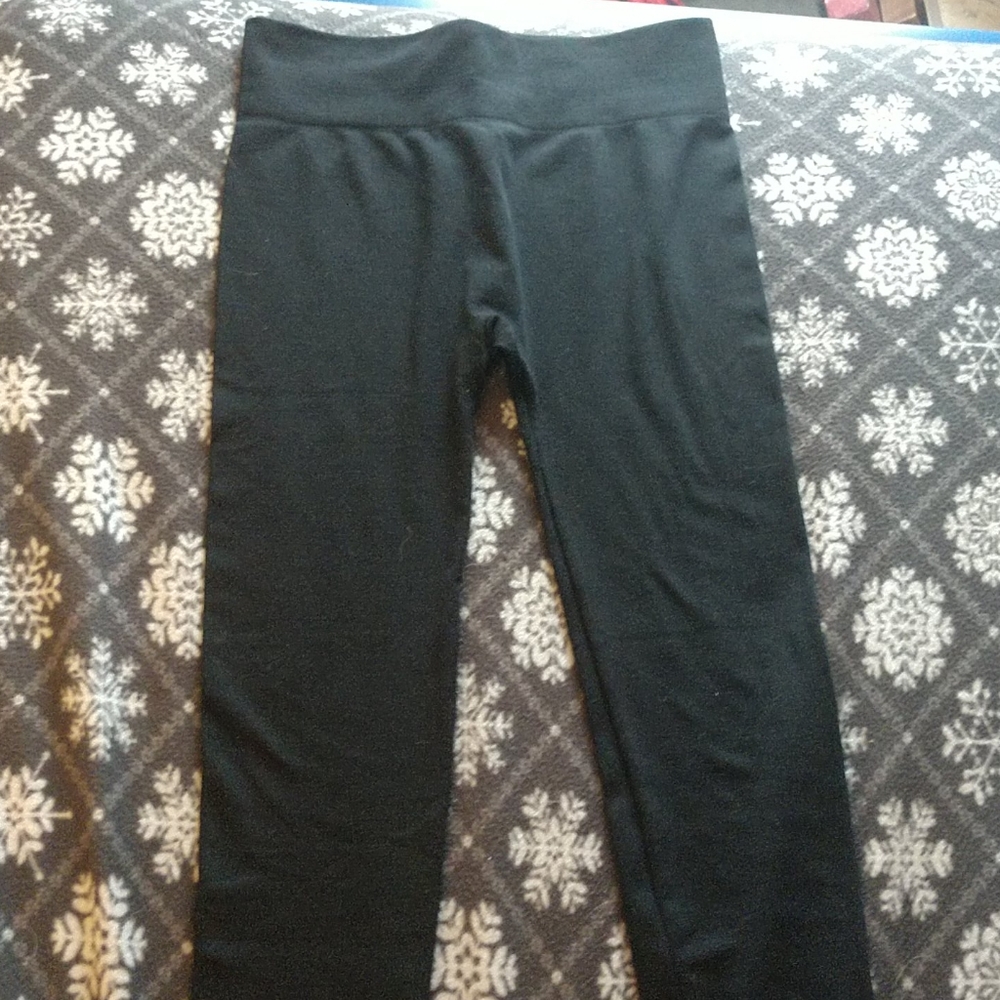 💙 3/$25 Black leggings